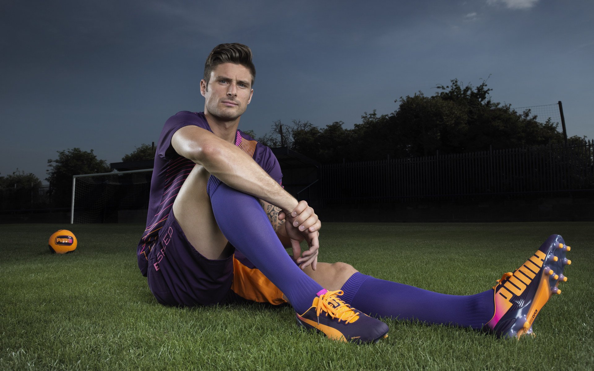 米兰足球官网-冬季两项世界杯中国队名列前茅，冬季世界杯联赛怎么办